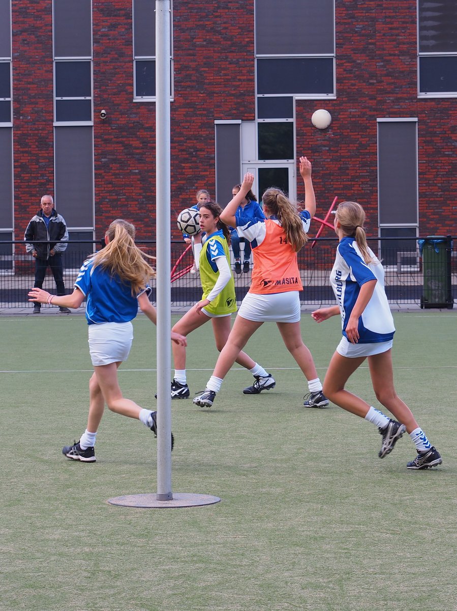 Korfbal B2 5 september-046.JPG